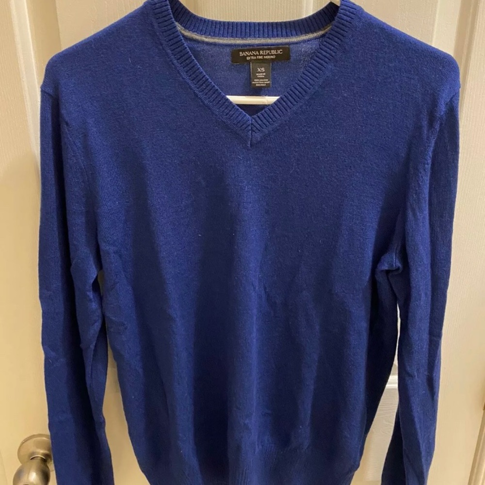 Banana Republic Mens Sweater XS Merino Wool V Neck